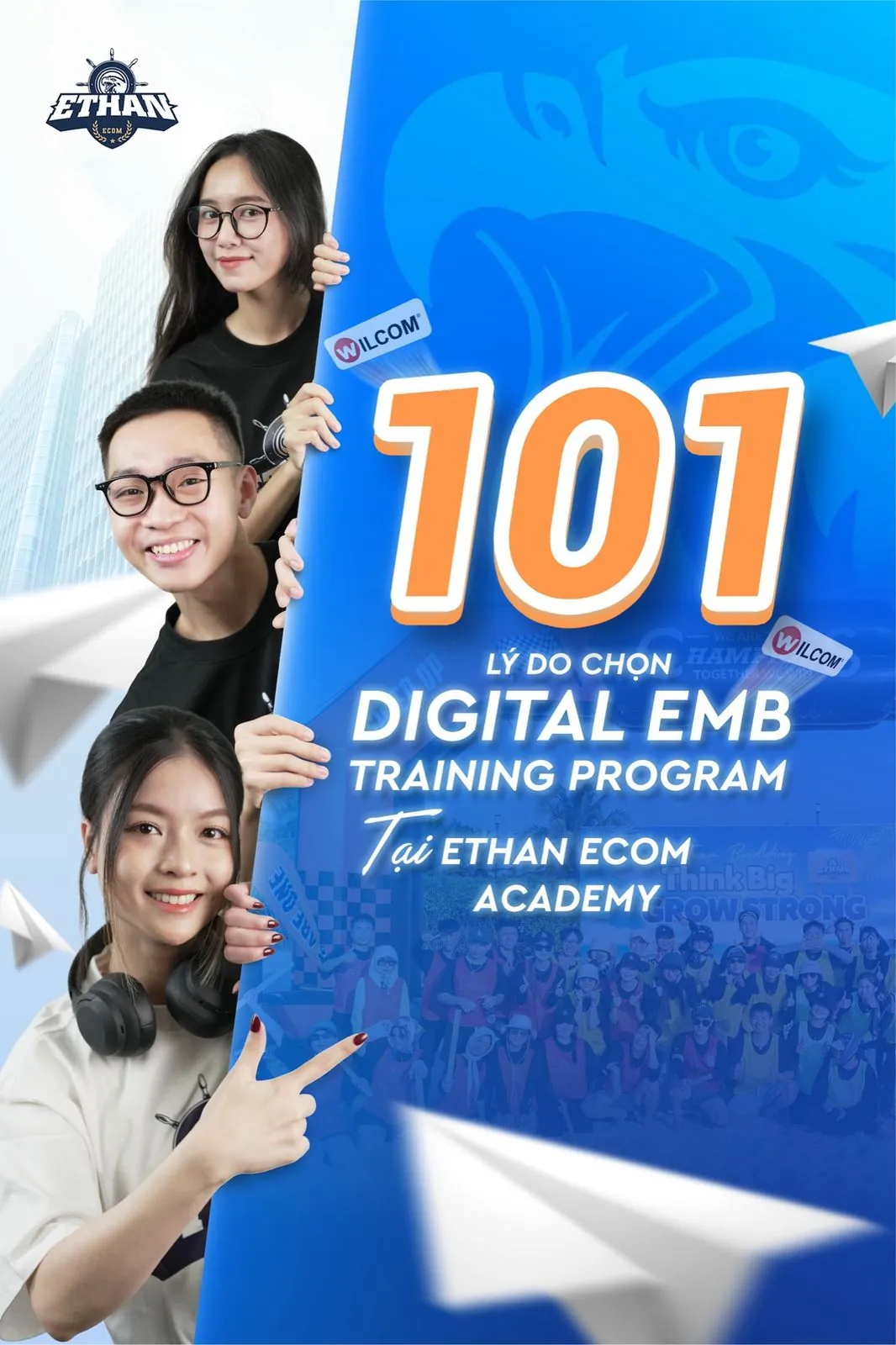 Học viên Ethan Ecom Academy thực hành trong buổi đào tạo Digital EMB